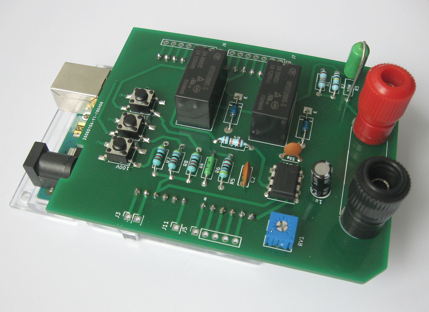 Shield na meranie napätia pre Arduino